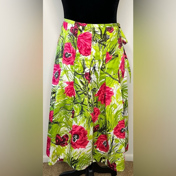 Talbots pleated floral skirt. Pink and green. Zip side closure. 100% cotton. 10 - Picture 1 of 9
